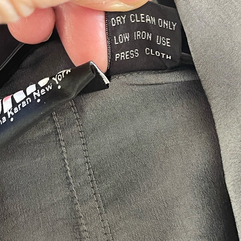 VINTAGE DKNY COAT - Picture 9 of 12